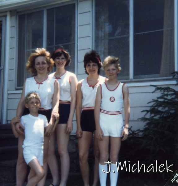 img861_1985.jpg